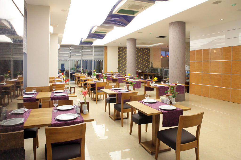 Ege Sevilen Hotel Turgutlu Екстериор снимка