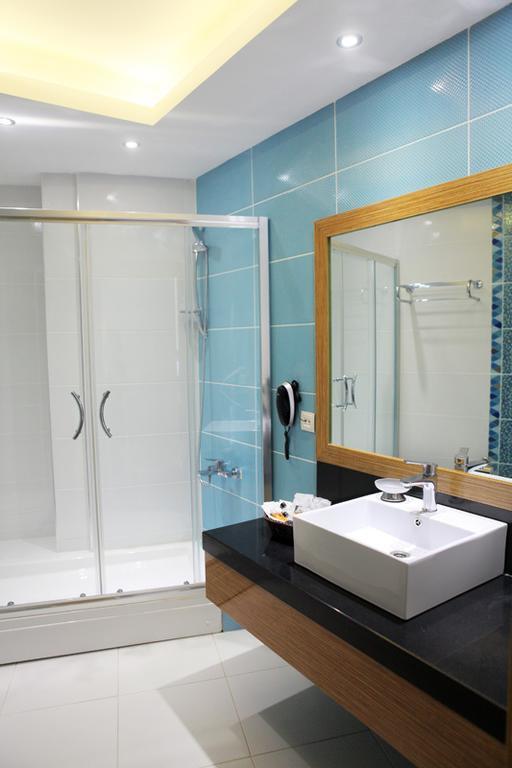 Ege Sevilen Hotel Turgutlu Стая снимка